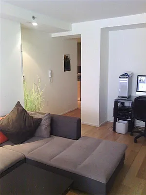 Rented by R New York | media 32