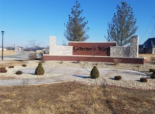 1627 Oglesby Dr, Edwardsville, IL 62025