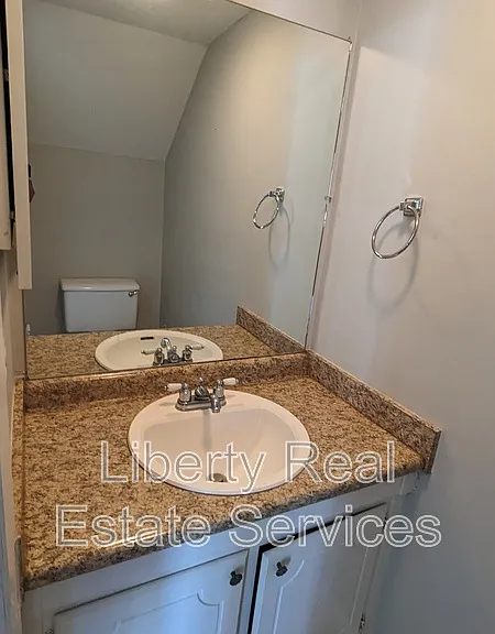 901 Olmstead Dr #16B — Photo 8
