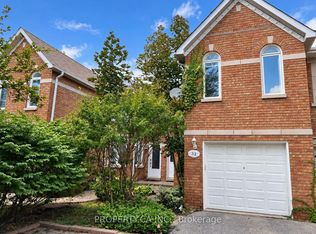 32 Brownstone Cir, Vaughan, ON L4J 7P4