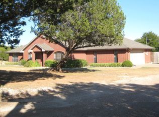 3020 Oak Ridge Rd, Crawford, TX 76638