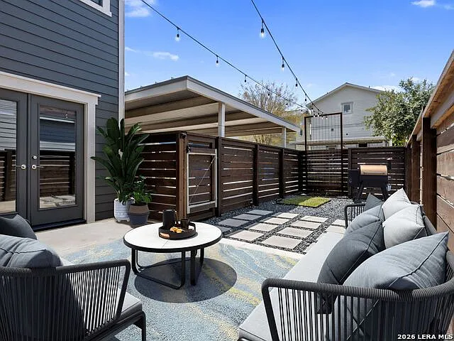 1114 N Olive St — Photo 26