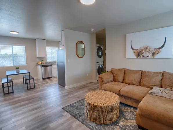 1110 W Woodland Lake Rd #D, Lakeside, AZ 85929