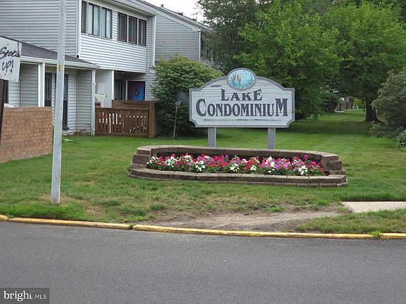 2nd image of 9 Dennison Dr