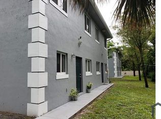 64 NW 166th St, Miami, FL 33169