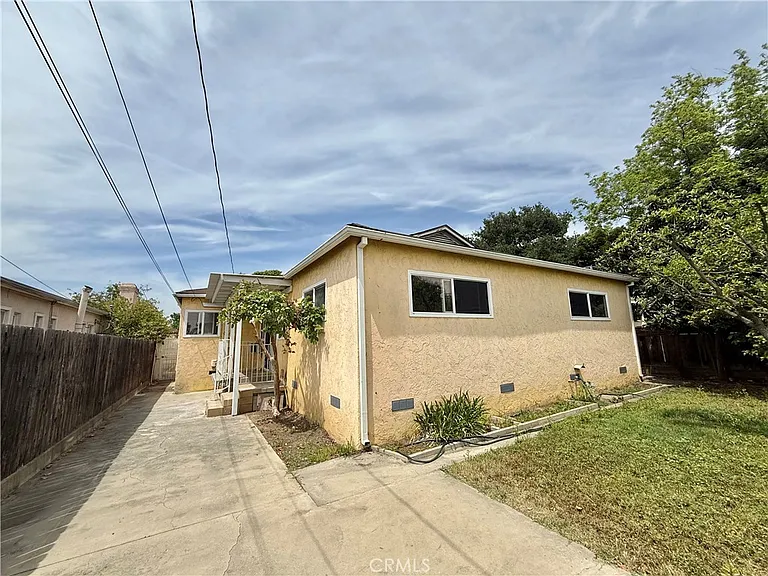 1148 S 2nd St — Photo 17