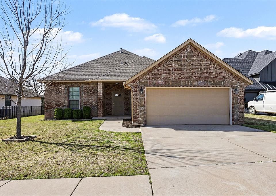 1st image of 617 Irish Ln