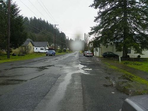 2nd image of 1006 SE 1st St