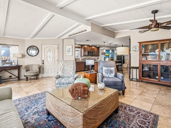 7302 Santa Barbara St #323, Carlsbad, CA 92011