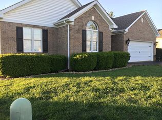 122 Kempton Ct, Bowling Green, KY 42104