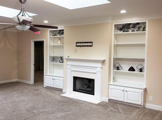 3741 Hurstbourne Ridge Blvd, Louisville, KY 40299