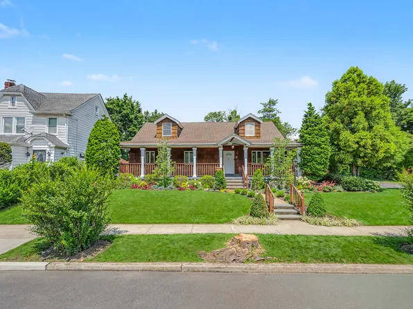 146-45 13th Avenue image 1 of 35