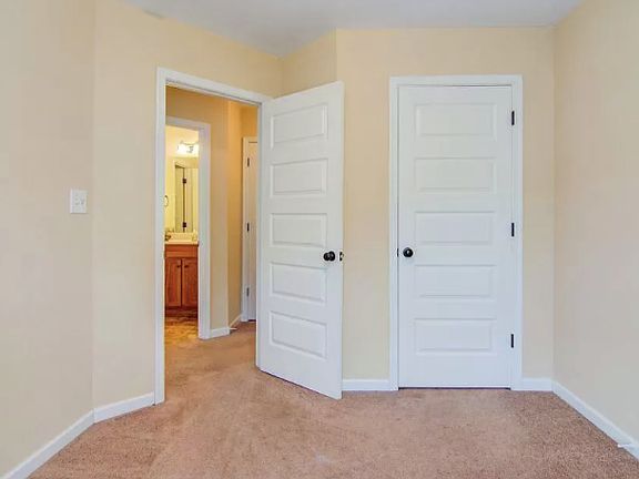 5th image of 110 Aaron Pl APT 312