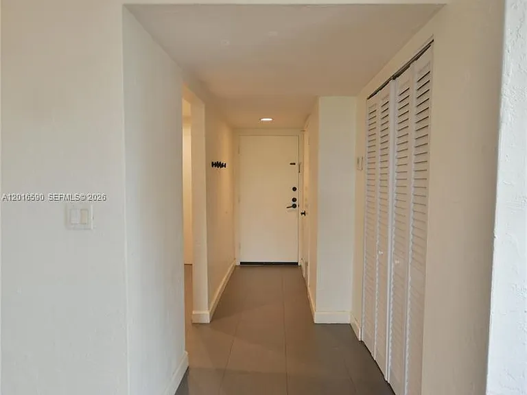 6884 N Kendall Dr #C401 — Photo 15