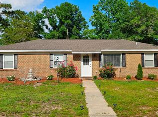 1202 Sunshine Dr, Crestview, FL 32539