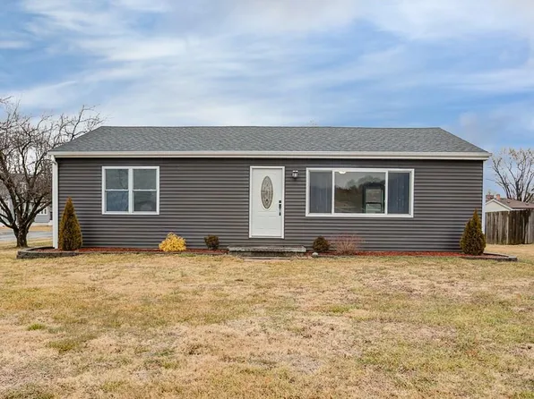 217 W Lincoln Ave, Caseyville, IL 62232