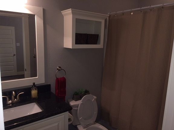 5th image of 1450 En 10th St
