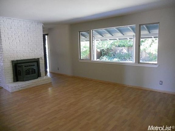 4th image of 1145 35th Ave