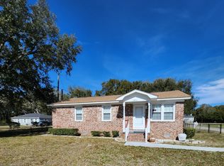 1976 Sol Legare Rd, Charleston, SC 29412
