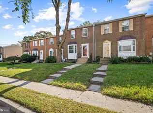 325 Rambling Ridge Ct, Pasadena, MD 21122