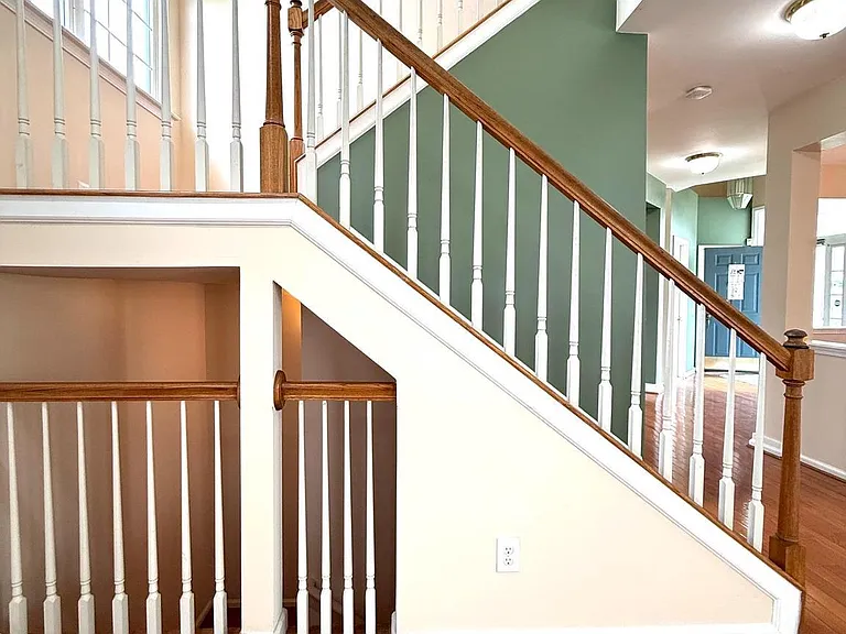 31 Hawthorn Dr — Photo 23