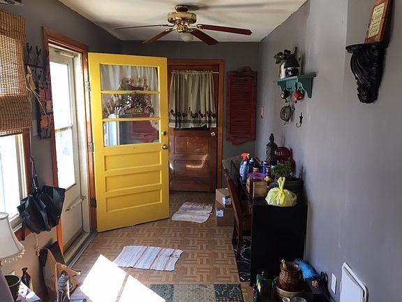 5th image of 378 Melody Ln