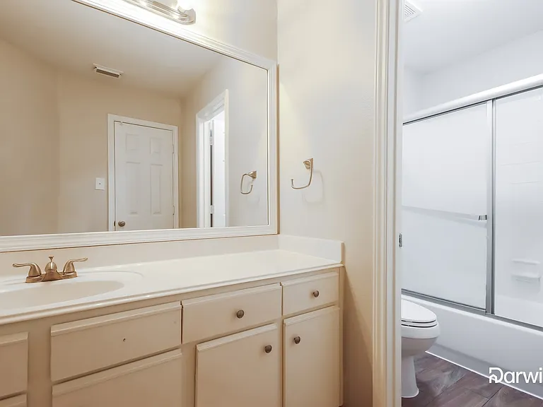 20810 Foxwood Garden Dr — Photo 12