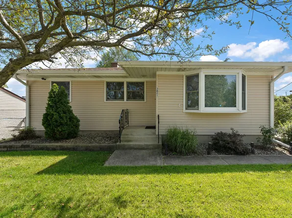 3821 W 80th Ave, Merrillville, IN 46410