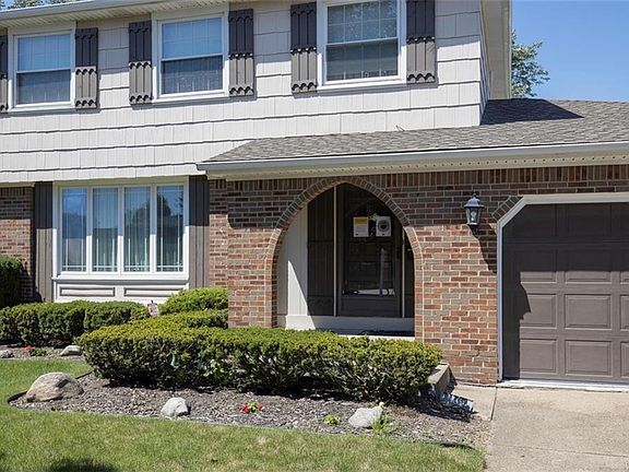 2nd image of 442 Meadow Dr