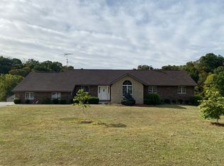 1239 Lovers Rd, Batesville, IN 47006