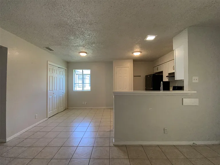 2300 Cedrick Cv #B — Photo 14