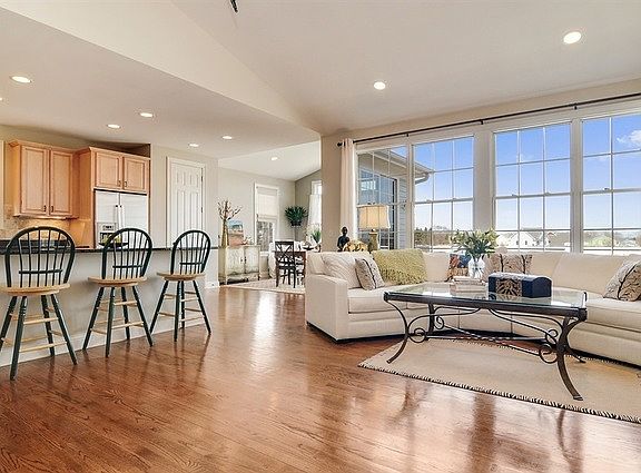 4th image of 40402 N South Newport Dr