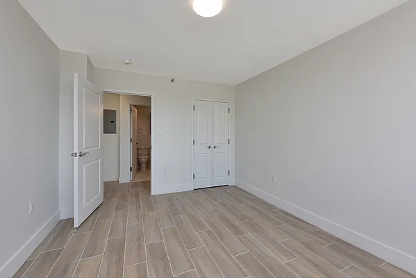 Rented by Metropolis International Realty Inc. | media 13