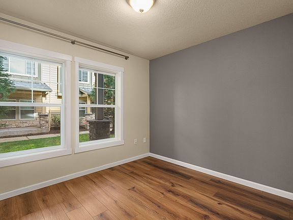 4th image of 111 NE 80th Ave