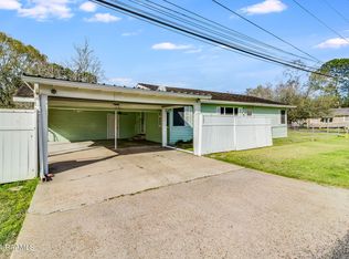 1027 E Cedar St, Crowley, LA 70526