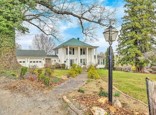 4015 Mud Lick Rd SW, Roanoke, VA 24018