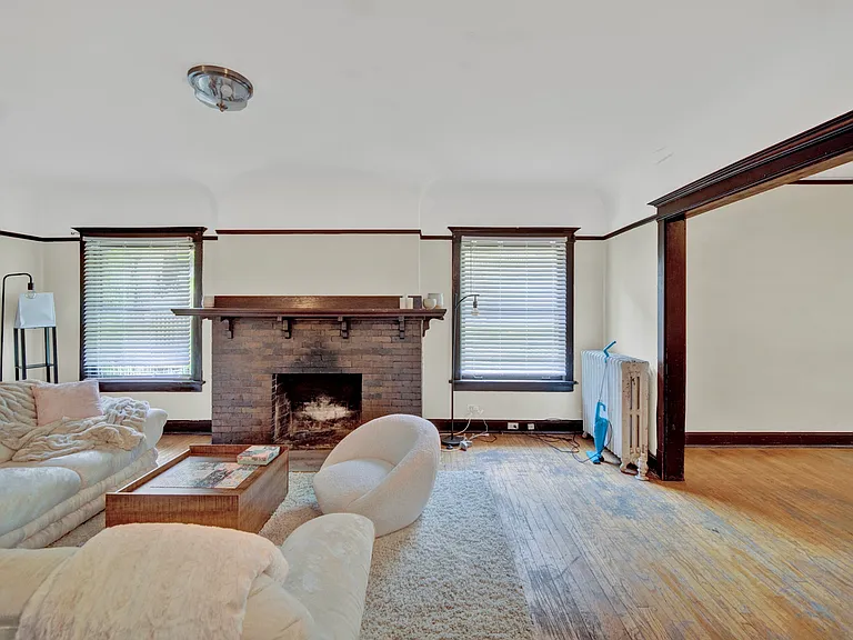 826 Hamlin St — Photo 14