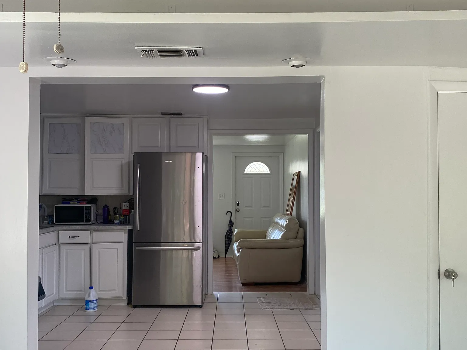 3 bed, 1500 sqft, $2,450 — Photo 4