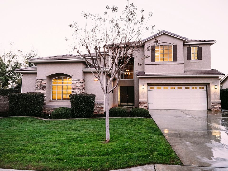 1st image of 8209 N Matus Ave