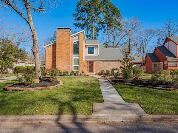 4 Kensington Court, Conroe, TX 77304