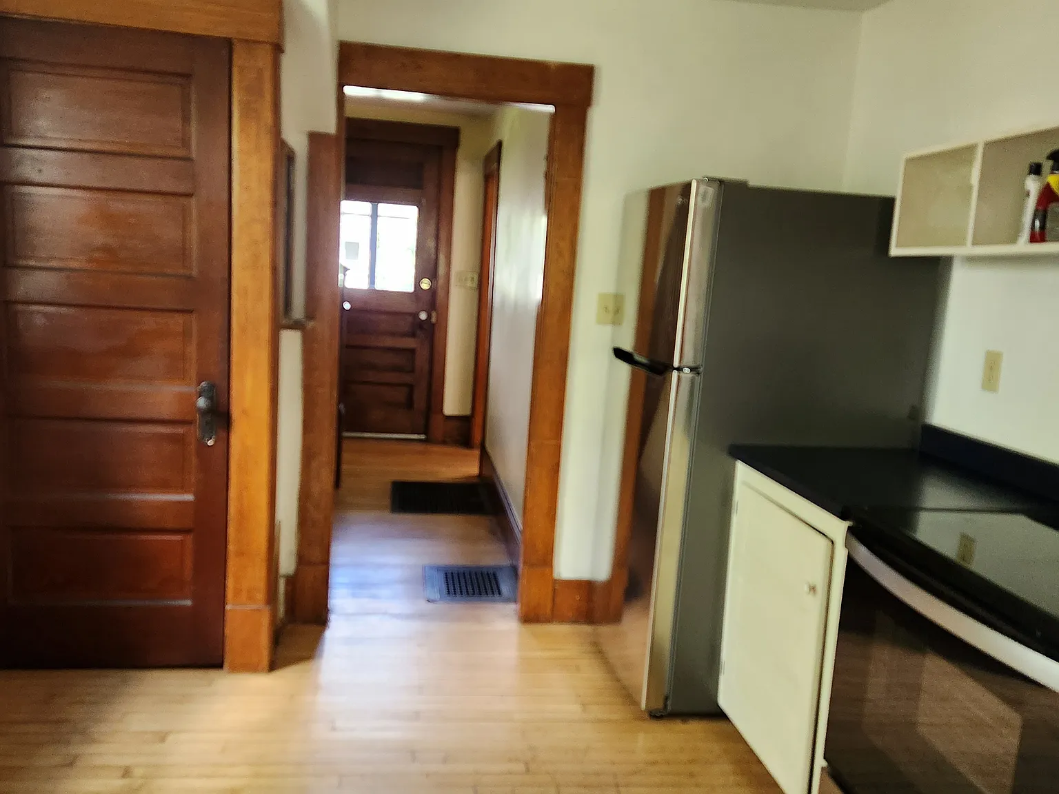 3 bed, 1528 sqft, $2,200 — Photo 4