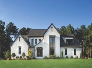 650 NW East Lake Dr, Gainesville, GA 30506