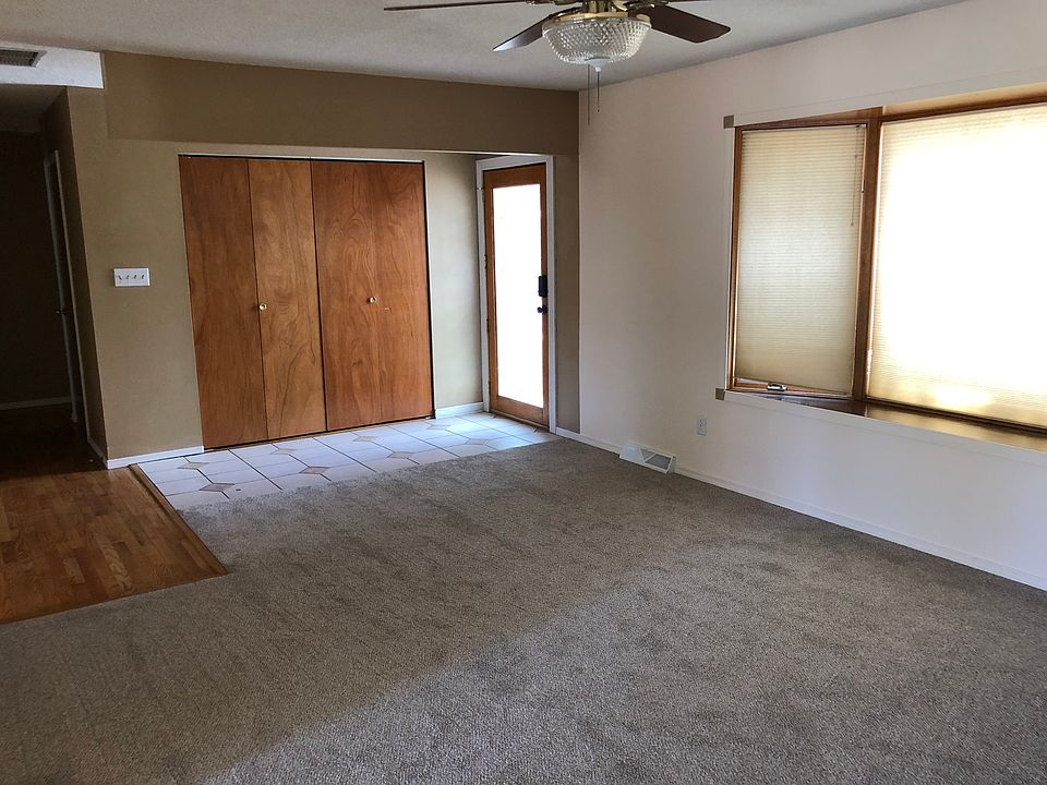 Entry on living room