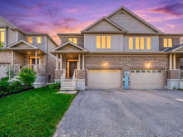 439 Avens St, Waterloo, ON N2V 0B6