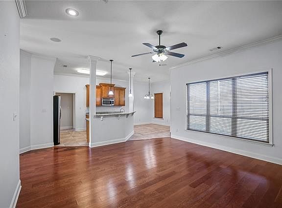 5th image of 41157 Dove Landing Dr