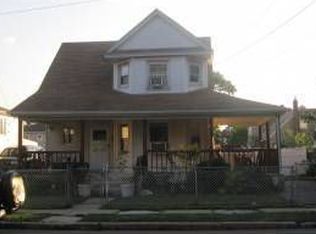 41 Rutland Rd, Freeport, NY 11520