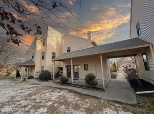 804 Ivy Court, Jackson, NJ 08527