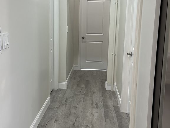 Hallway into the bedrooms