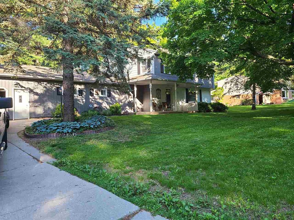 1st image of 1040 Saint Lawrence Dr