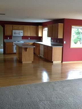 3rd image of 310 NW 104th St